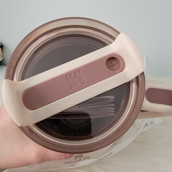 Stanley "Mesa Rose" Travel Mug - Picture 3 of 4